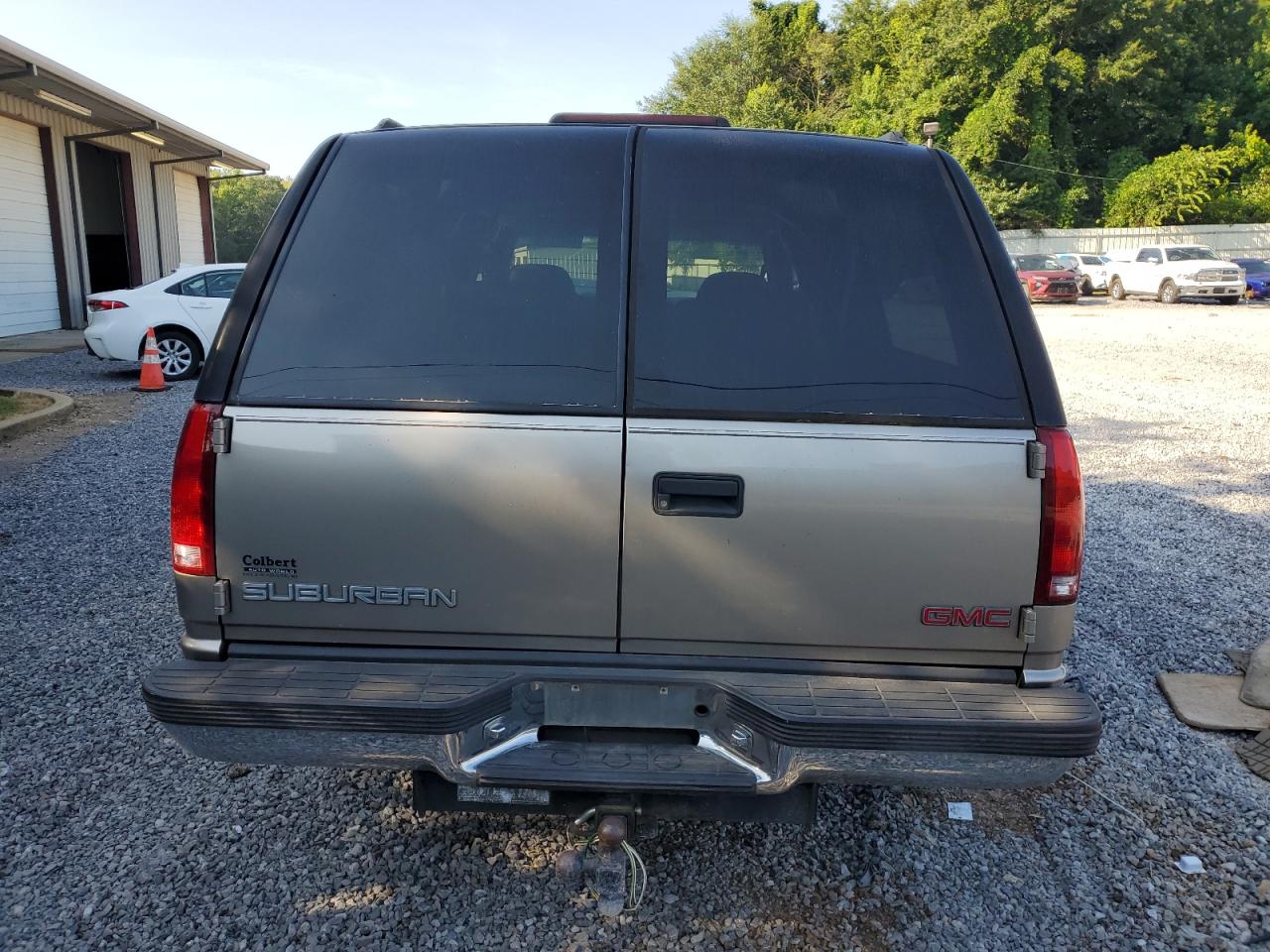 1999 GMC Suburban C1500 VIN: 3GKEC16R7XG541100 Lot: 64412735