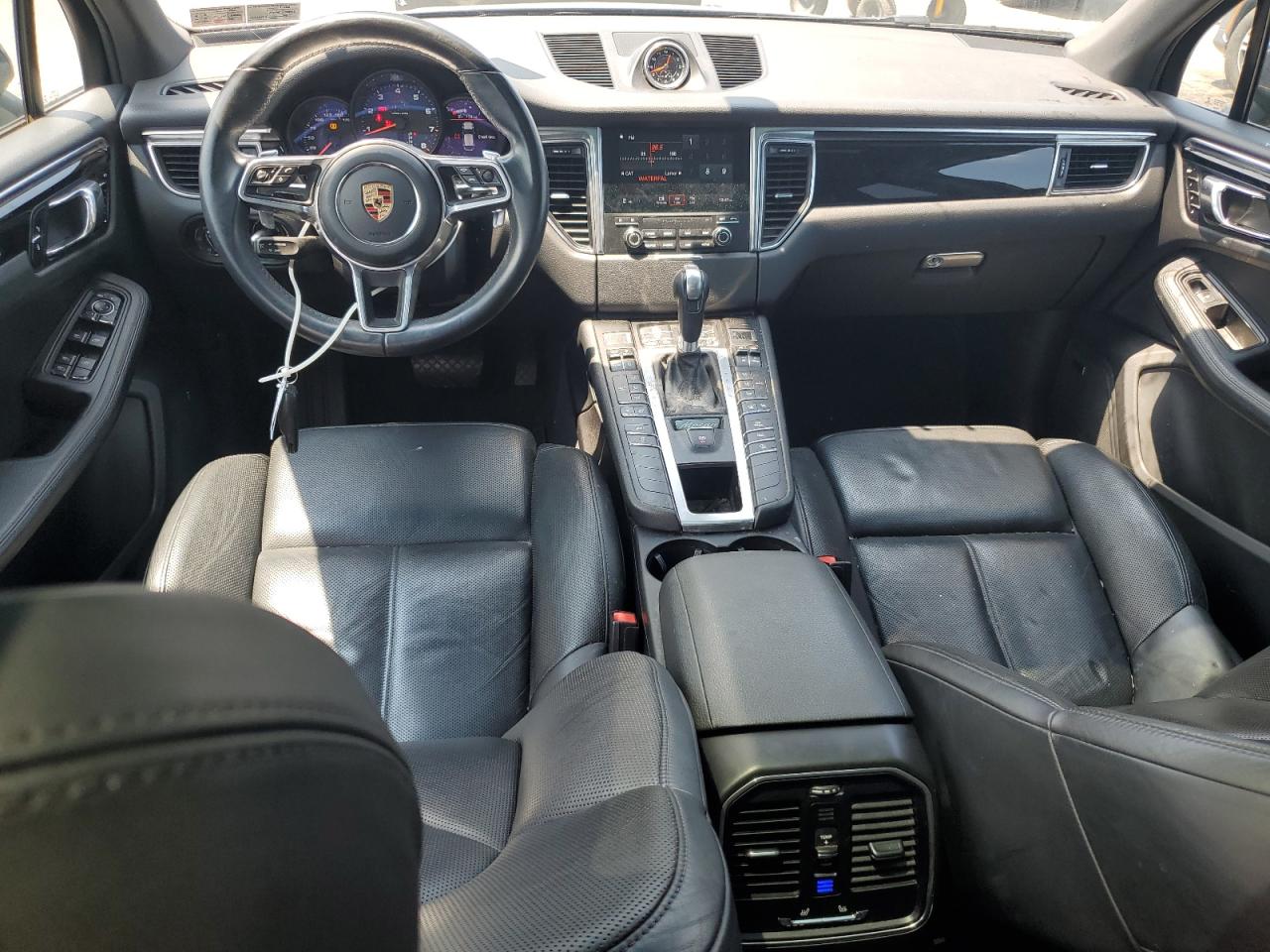 2017 Porsche Macan VIN: WP1AA2A52HLB08488 Lot: 63187485