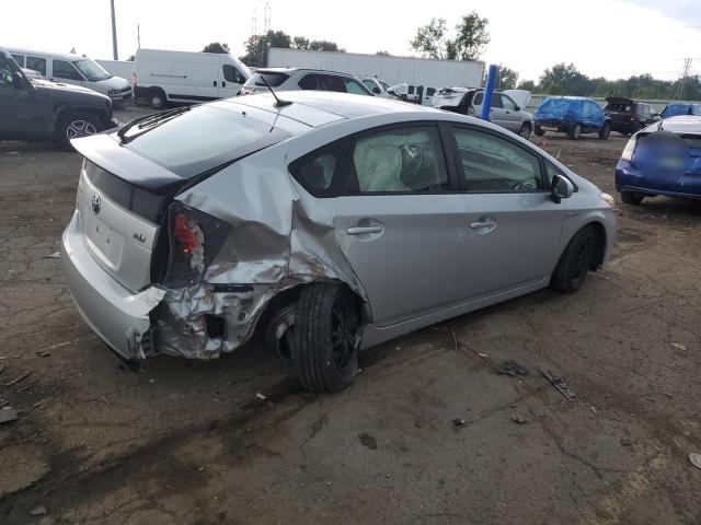 Hatchbacks TOYOTA PRIUS 2014 Srebrny