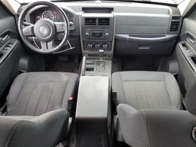  JEEP LIBERTY 2012 Czerwony
