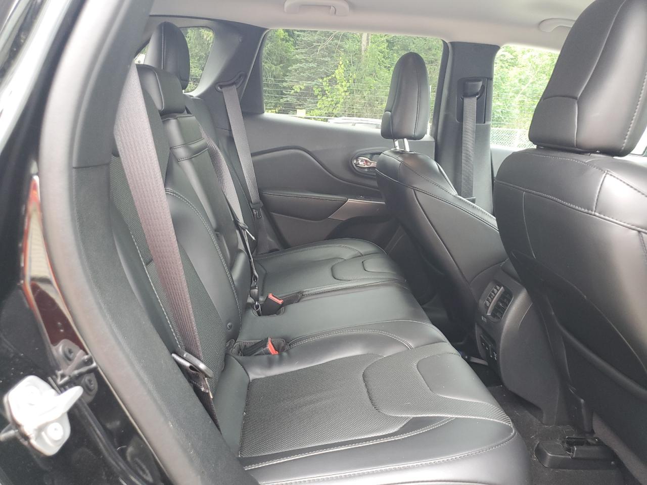 2019 Jeep Cherokee Limited VIN: 1C4PJMDX6KD336614 Lot: 65317445