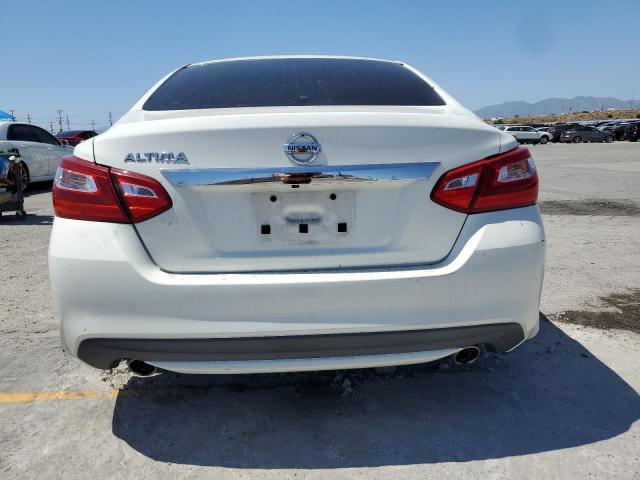  NISSAN ALTIMA 2016 Biały