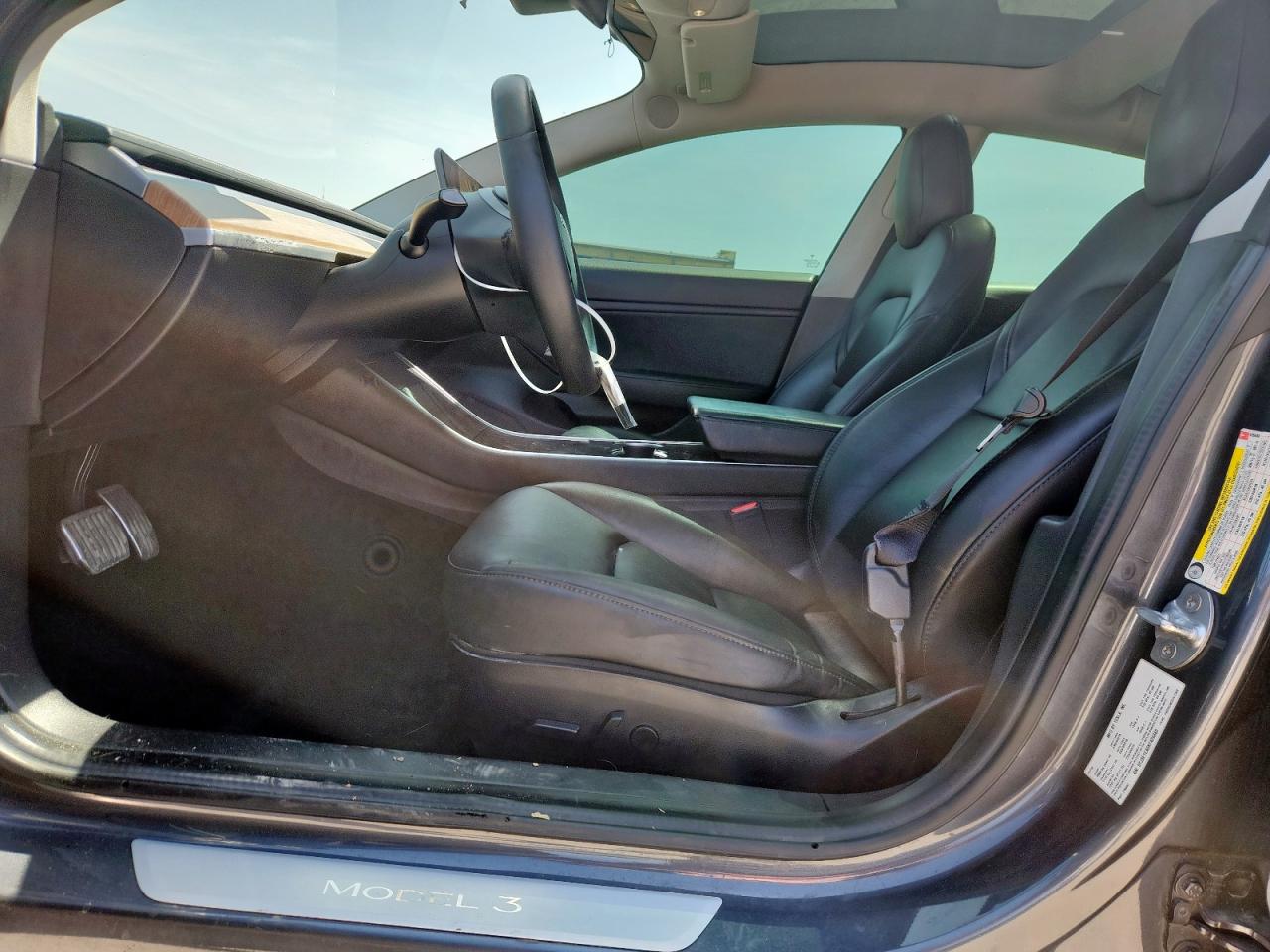 2019 Tesla Model 3 VIN: 5YJ3E1EA0KF426880 Lot: 65375935