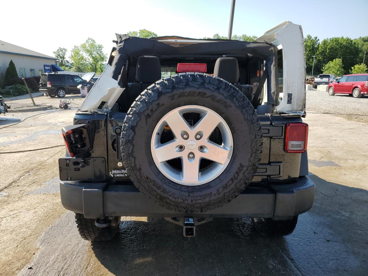 2016 Jeep Wrangler Unlimited Sport VIN: 1C4BJWDG6GL155614 Lot: 64238205