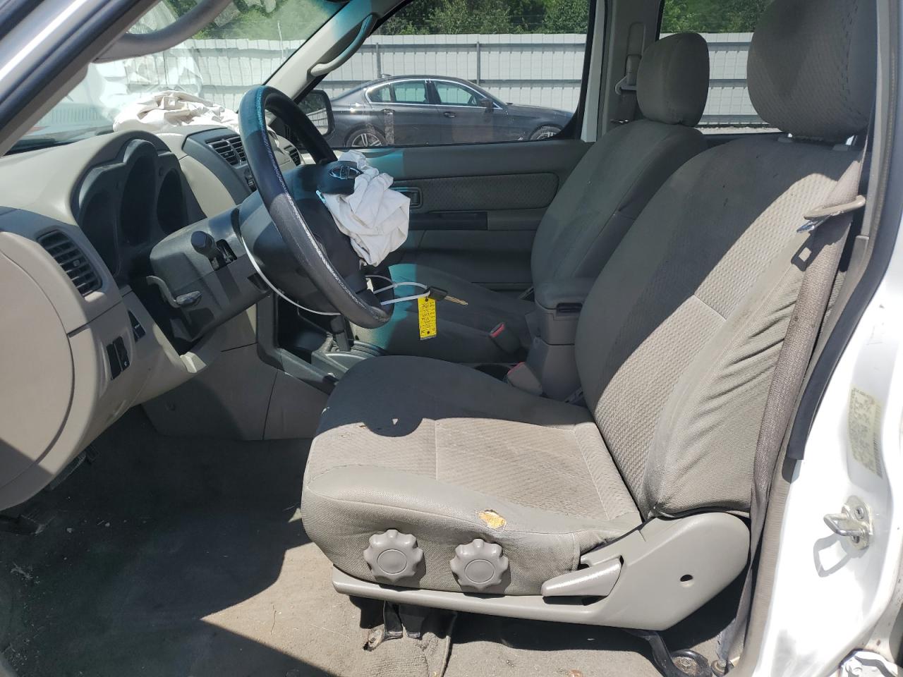 2004 Nissan Xterra Xe VIN: 5N1ED28T84C677091 Lot: 63162945