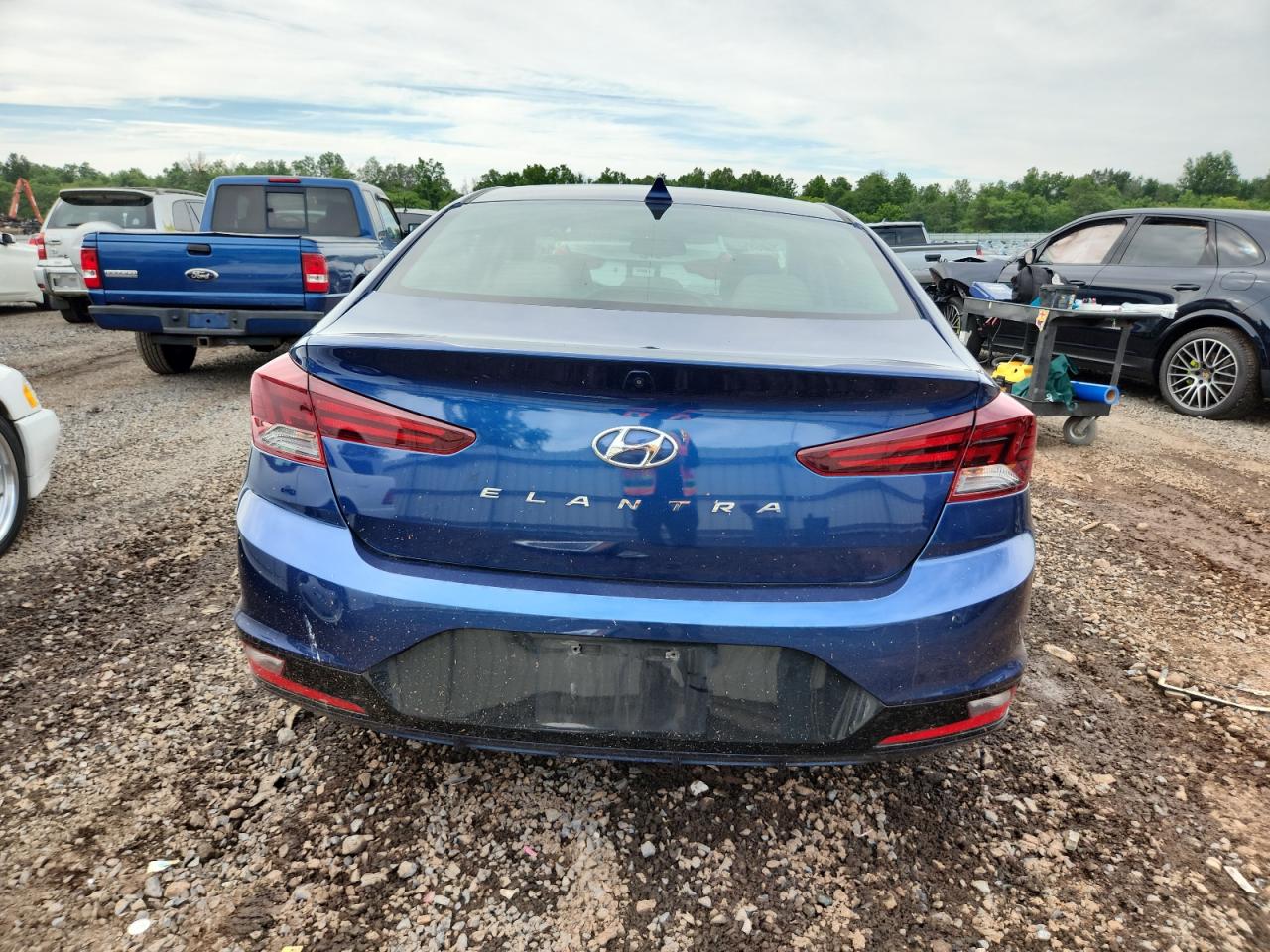 2019 Hyundai Elantra Sel VIN: 5NPD84LF5KH467101 Lot: 64034325