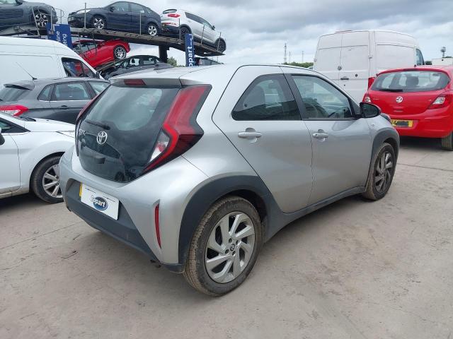2023 TOYOTA AYGO X PUR