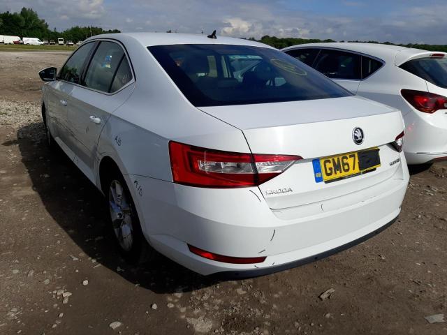 2018 SKODA SUPERB SE