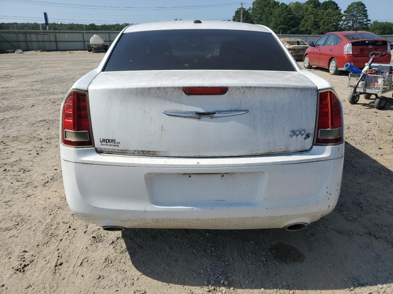 2013 Chrysler 300 S VIN: 2C3CCABG2DH515513 Lot: 65463815