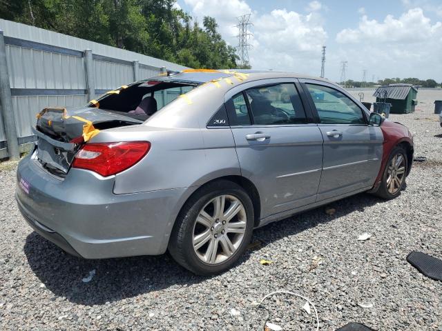  CHRYSLER 200 2013 Srebrny