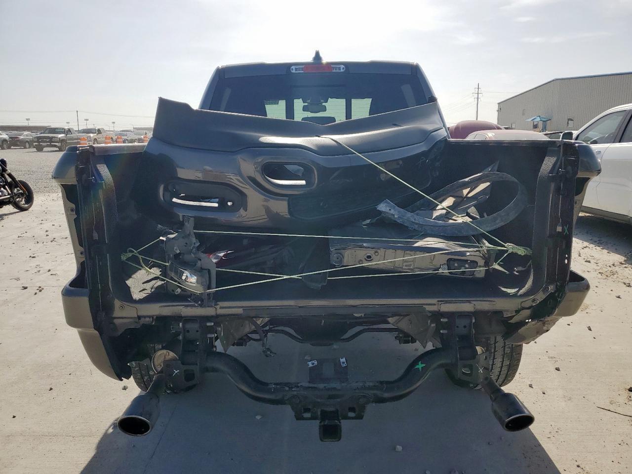 2019 Ram 1500 Laramie VIN: 1C6RREJT6KN894070 Lot: 65338485