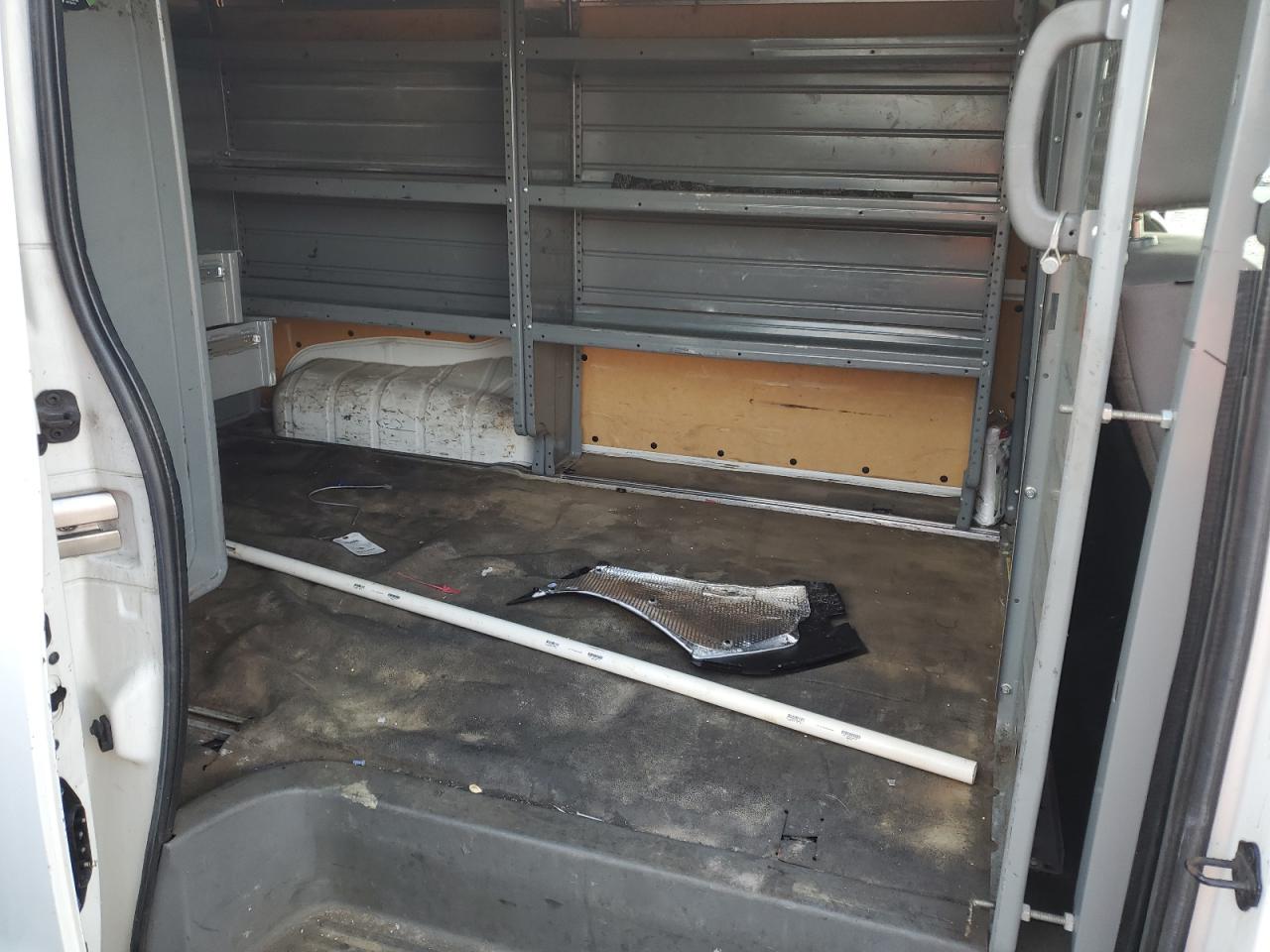 1n6bf0ky5hn810925 1N6BF0KY5HN810925 2017 Nissan Nv 1500 S