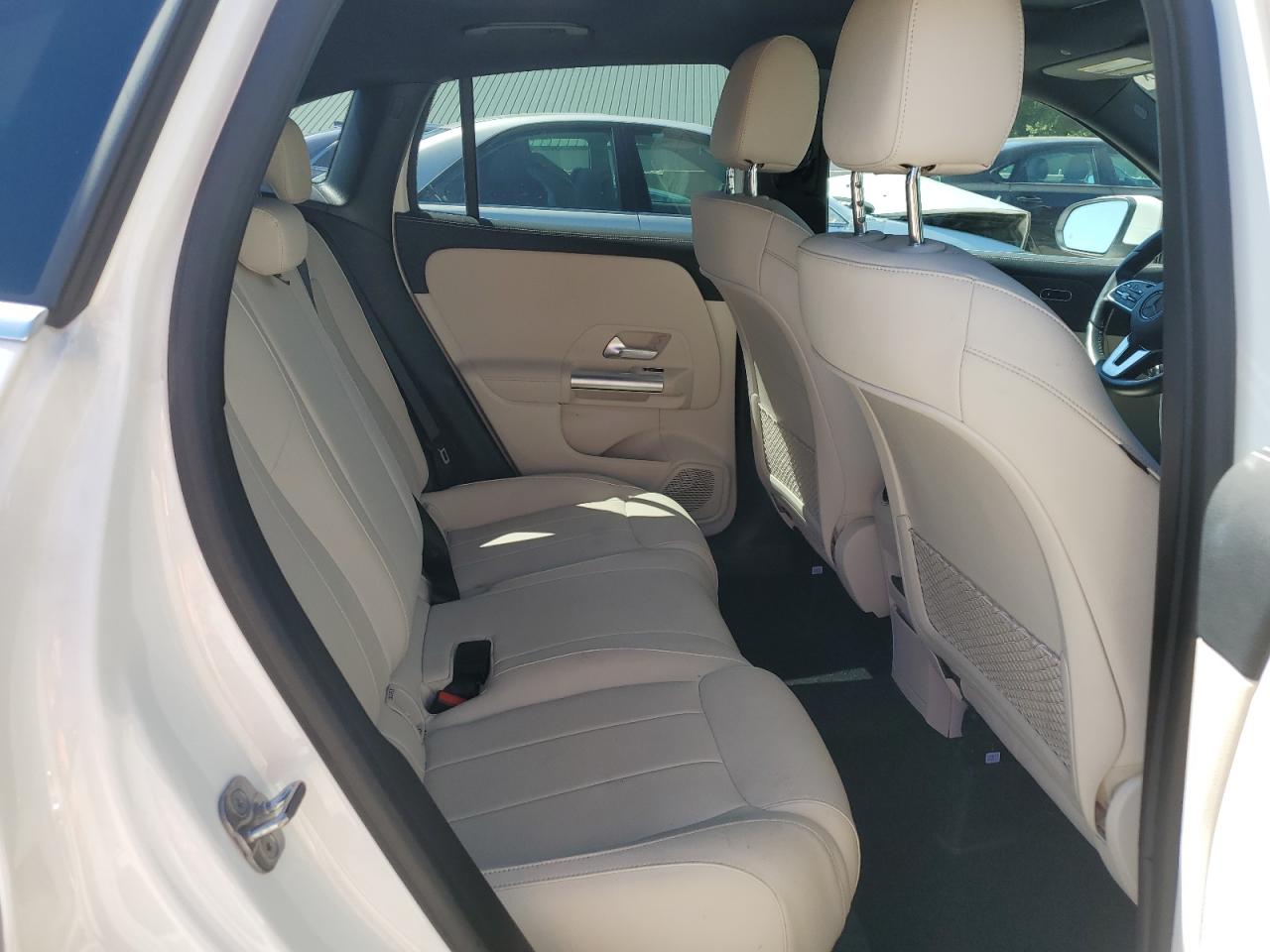 w1n4n4hb0pj498021 W1N4N4HB0PJ498021 2023 Mercedes-Benz Gla 250 4Matic