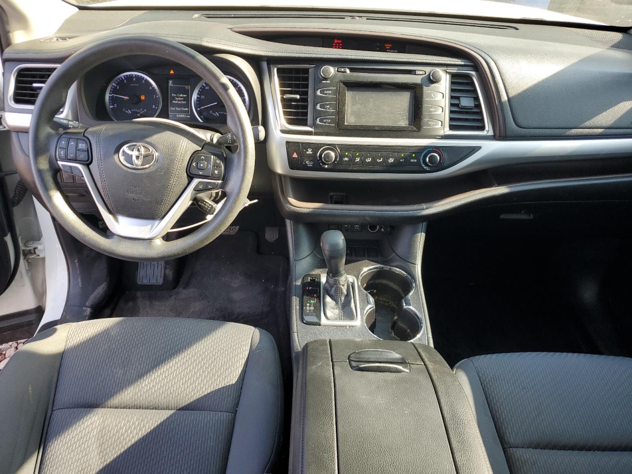 2019 Toyota Highlander Le VIN: 5TDZZRFH8KS298828 Lot: 64521265
