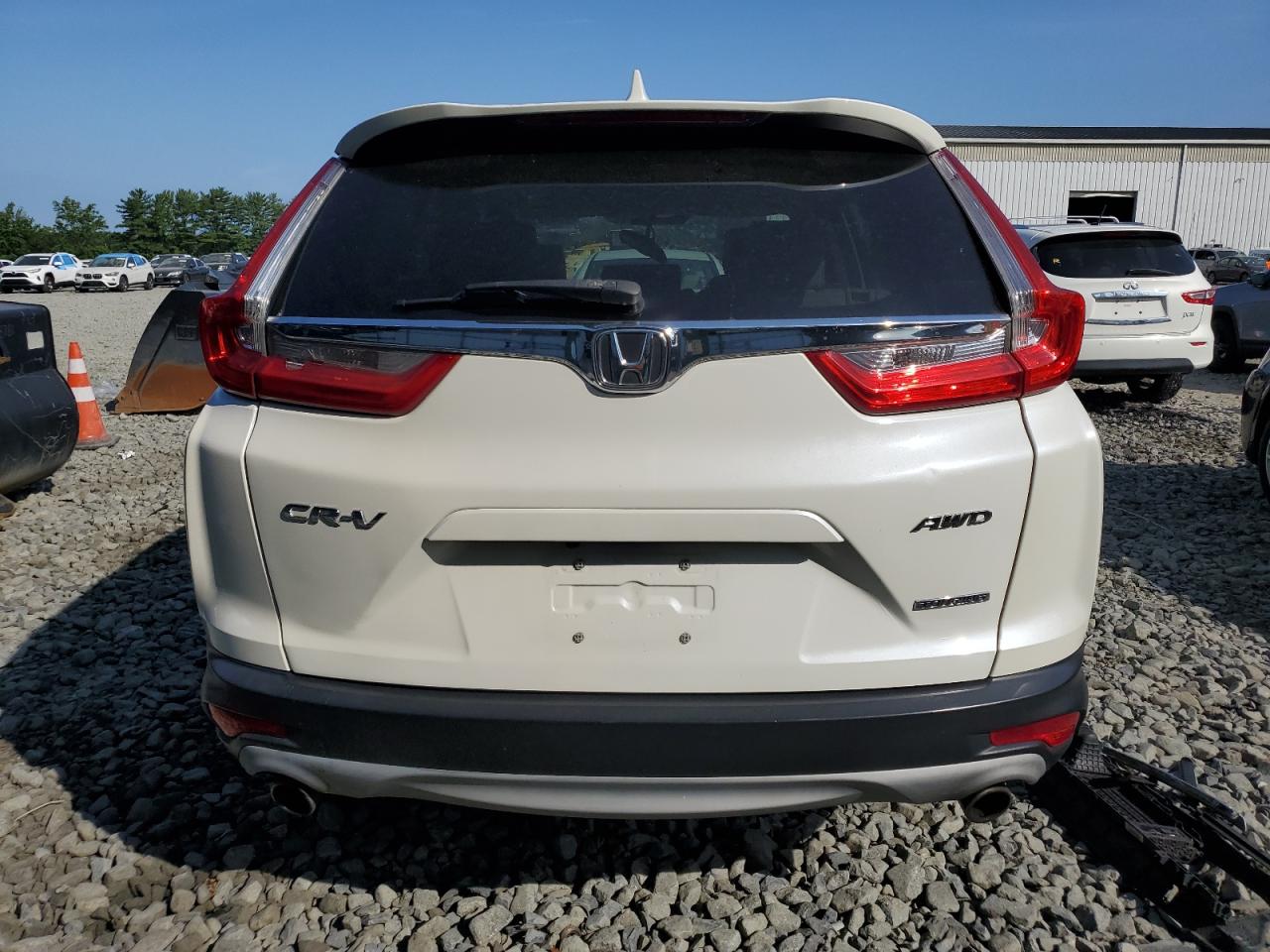 2017 Honda Cr-V Touring VIN: 5J6RW2H95HL015067 Lot: 65849795
