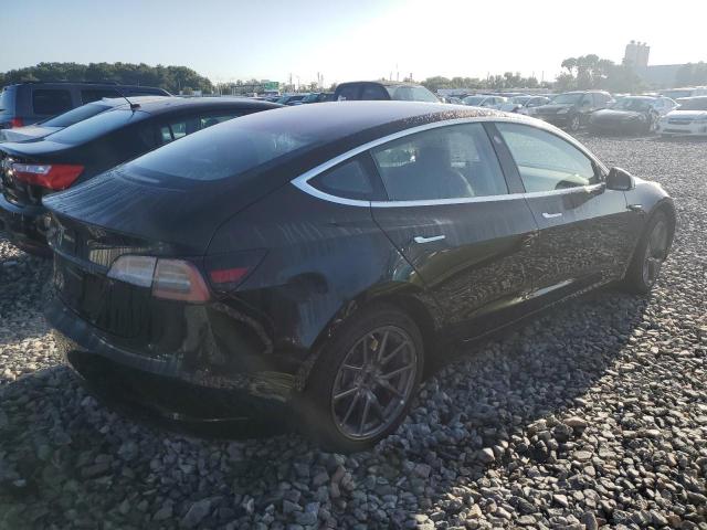  TESLA MODEL 3 2018 Czarny