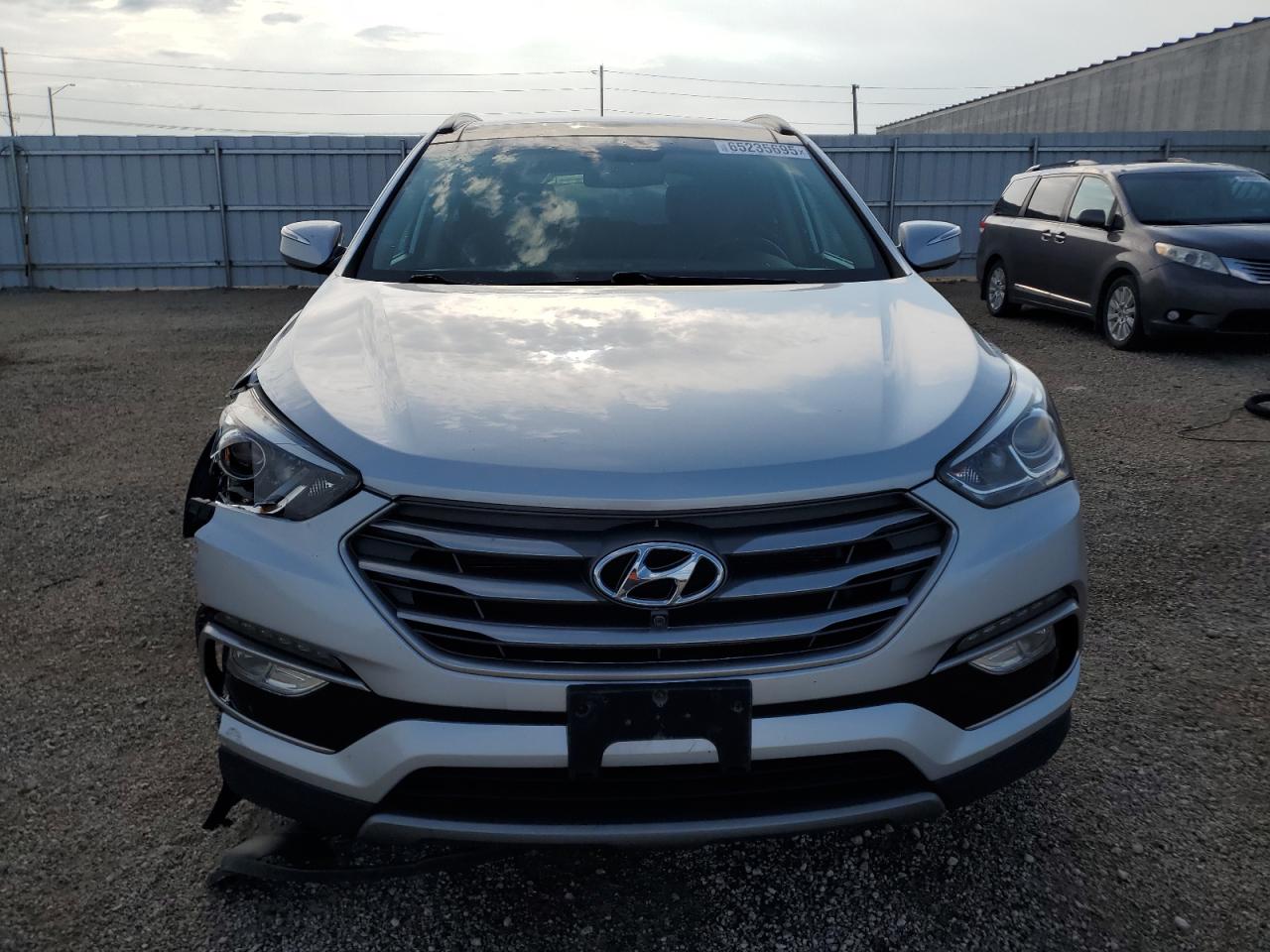 2017 Hyundai Santa Fe Sport VIN: 5XYZU3LB0HG441580 Lot: 65235695