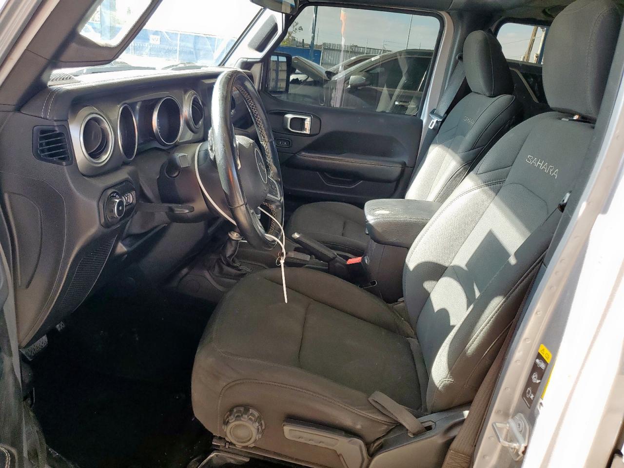 2020 Jeep Wrangler Unlimited Sahara VIN: 1C4HJXEN2LW213949 Lot: 66230525