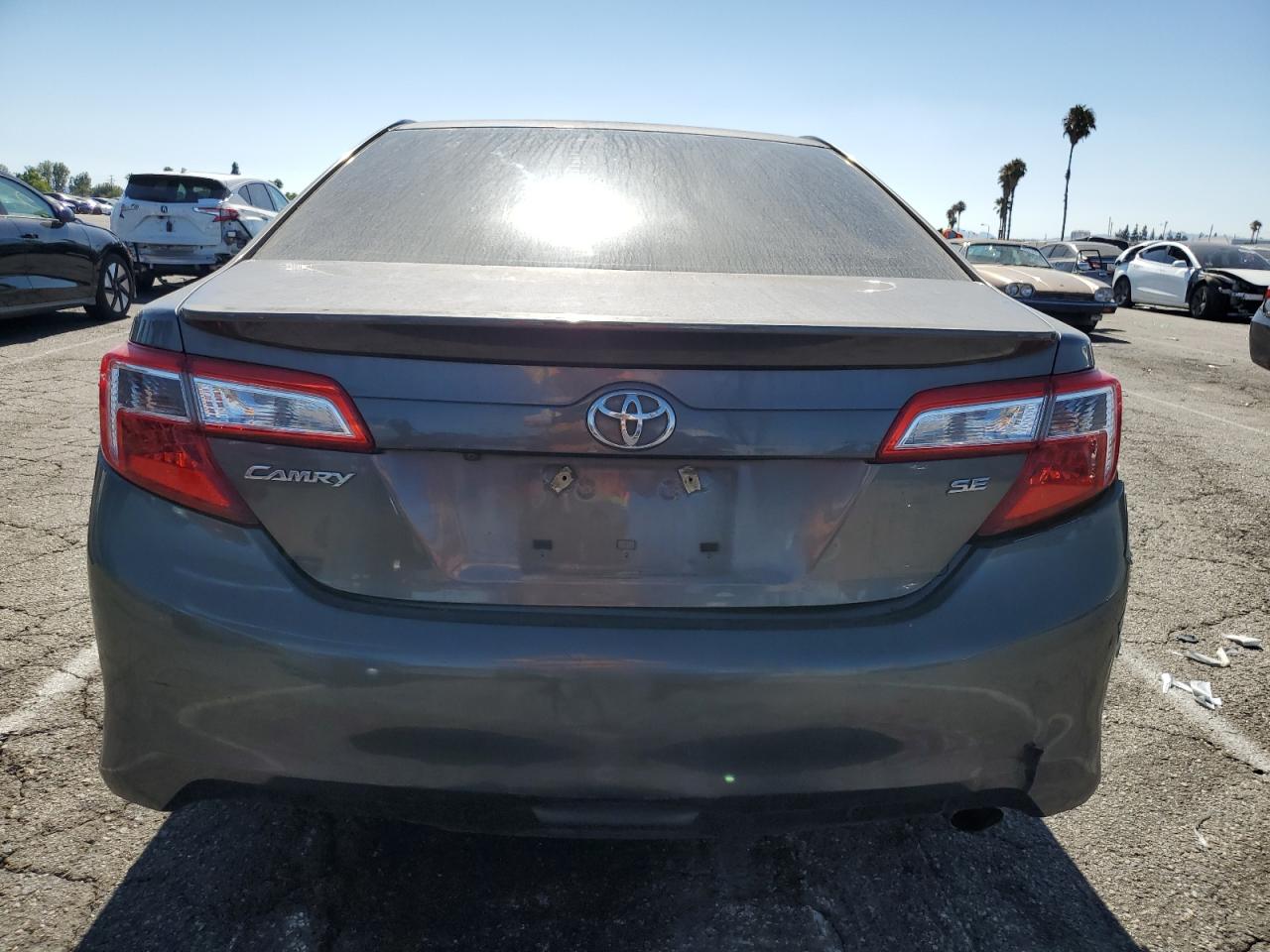 4t1bf1fk1eu409576 4T1BF1FK1EU409576 2014 Toyota Camry L