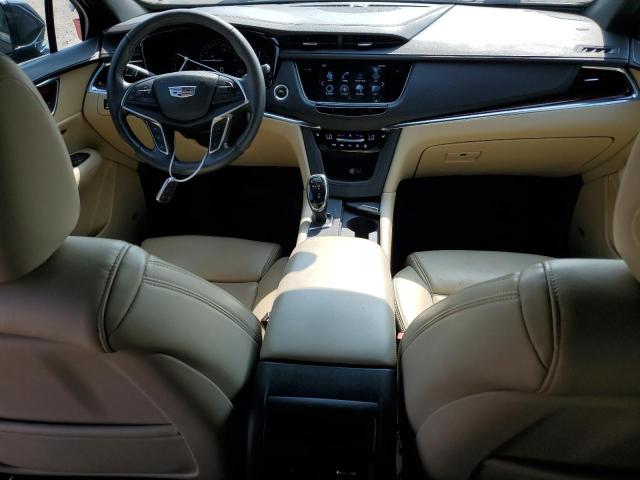  CADILLAC XT5 2017 Granatowy