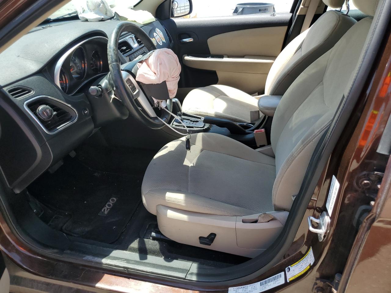 2012 Chrysler 200 Touring VIN: 1C3CCBBG7CN233332 Lot: 64770425