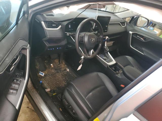  TOYOTA RAV4 2019 Srebrny