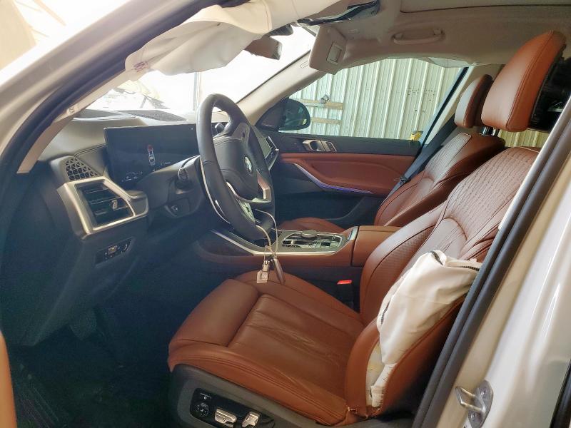  BMW X7 2023 Белы