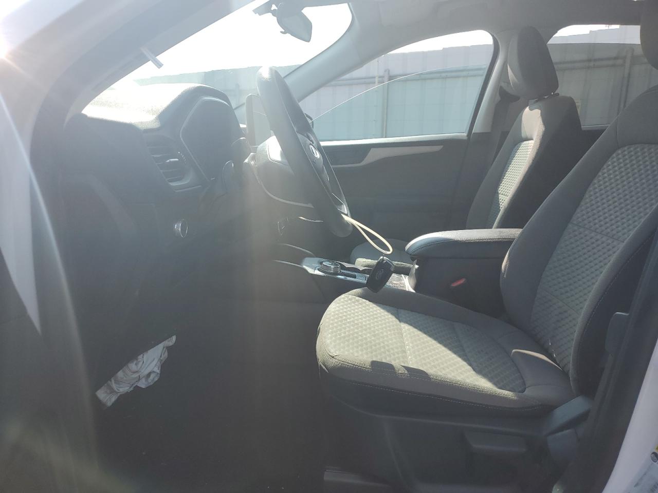 2022 Ford Escape Se VIN: 1FMCU0G6XNUA48144 Lot: 64050275