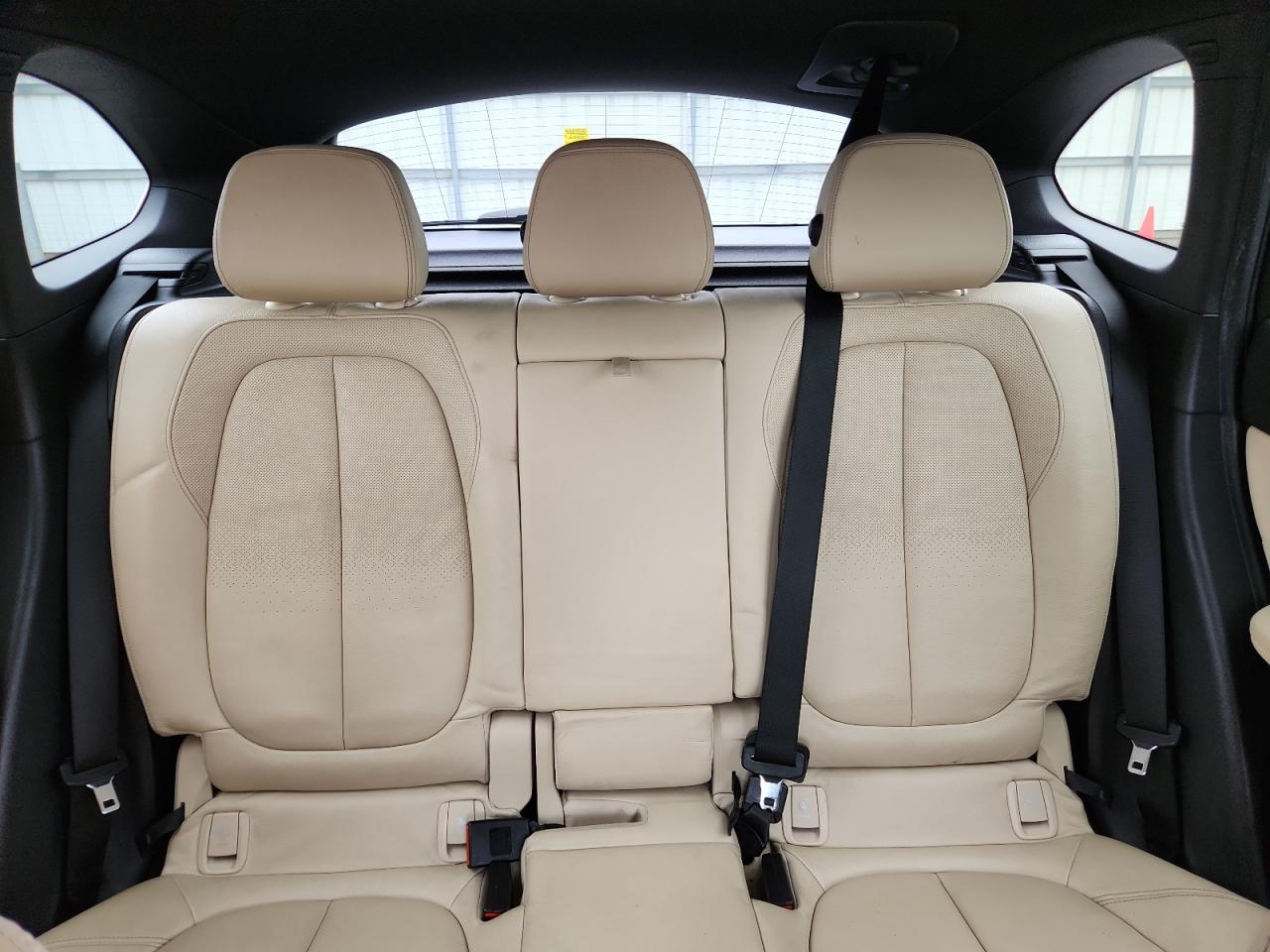 2017 BMW X1 xDrive28I VIN: WBXHT3C32H5F75352 Lot: 63658455