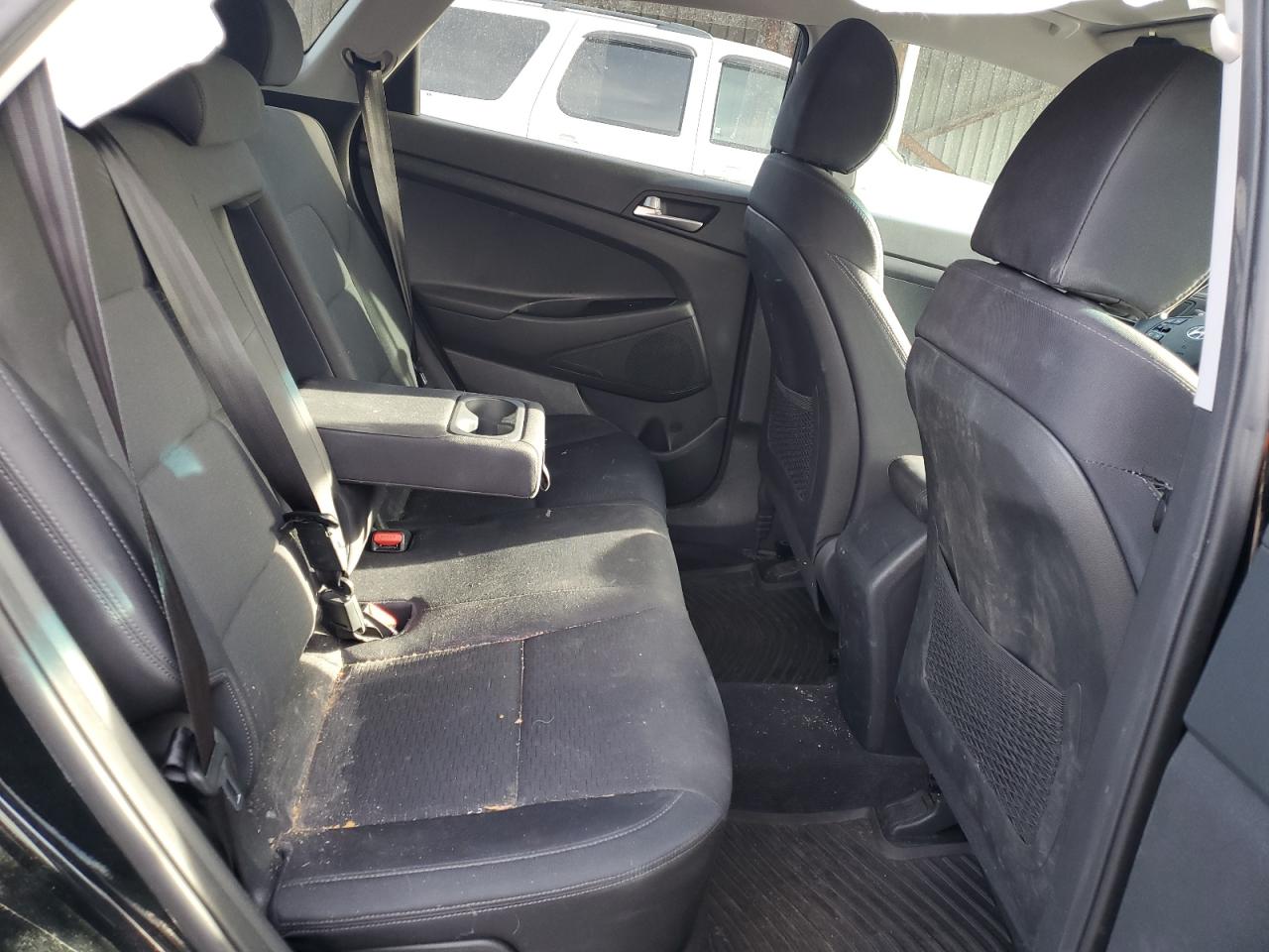 KM8J2CA40KU070297 2019 Hyundai Tucson Se