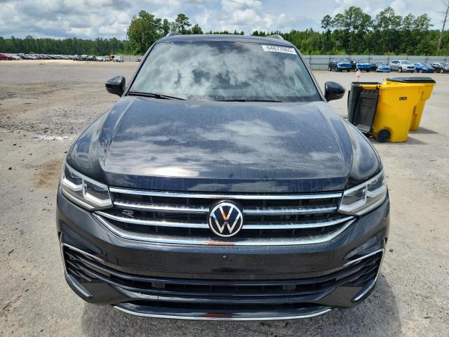  VOLKSWAGEN TIGUAN 2022 Czarny