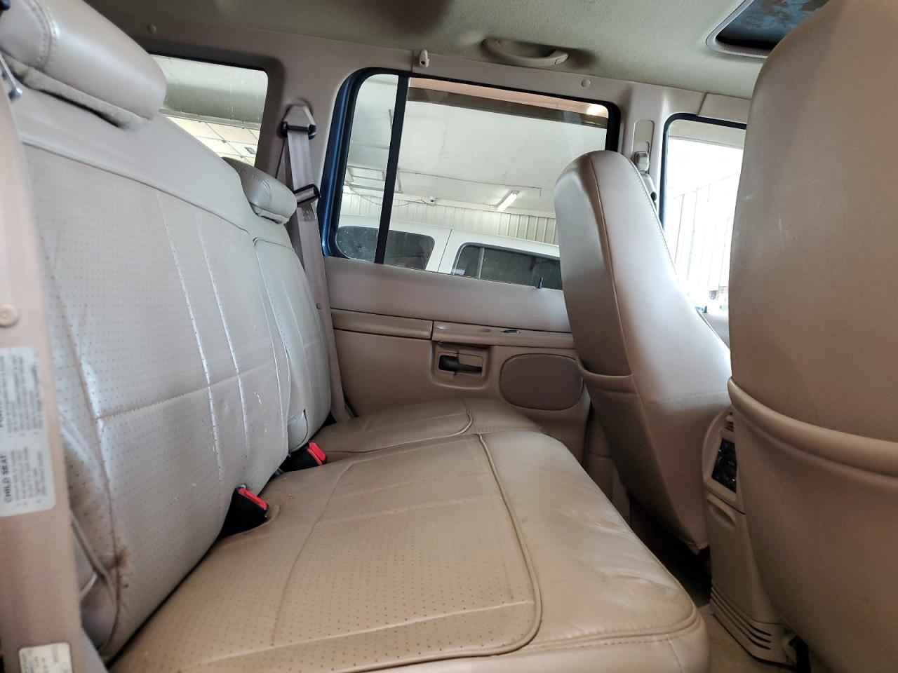 1998 Ford Explorer VIN: 1FMZU34E8WUA62410 Lot: 64597225