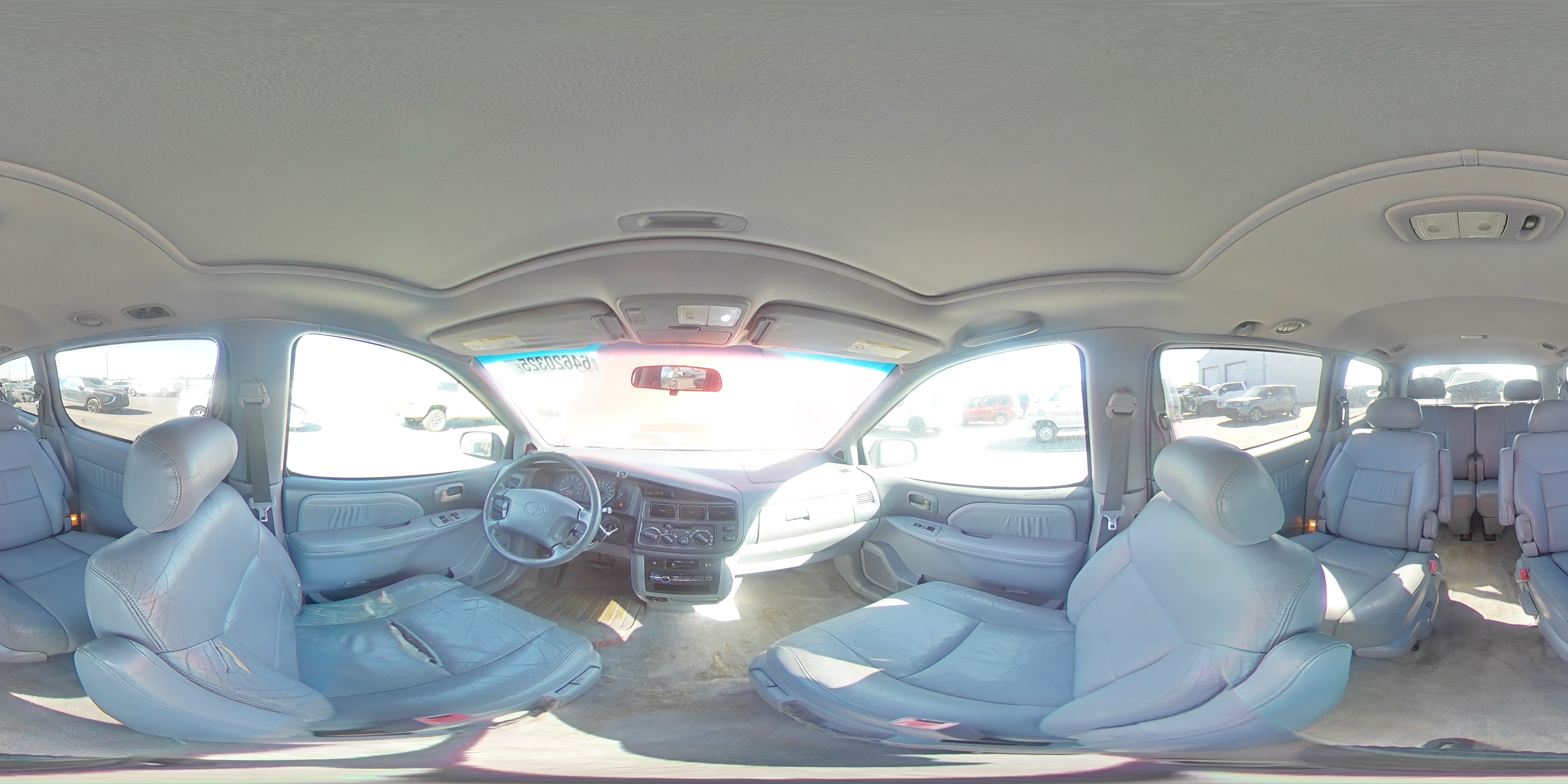 2000 Toyota Sienna Le VIN: 4T3ZF13C1YU295957 Lot: 64620325