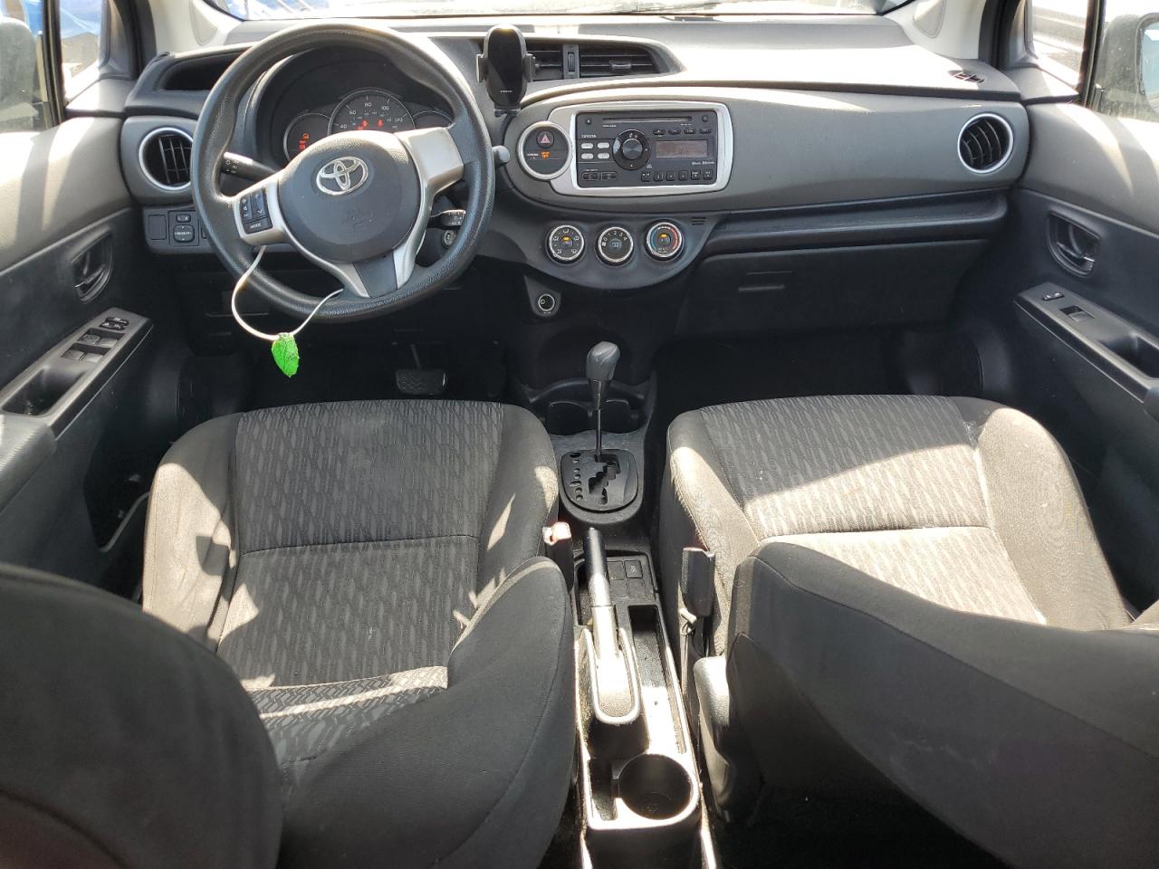 2014 Toyota Yaris VIN: VNKKTUD38EA005967 Lot: 63866595