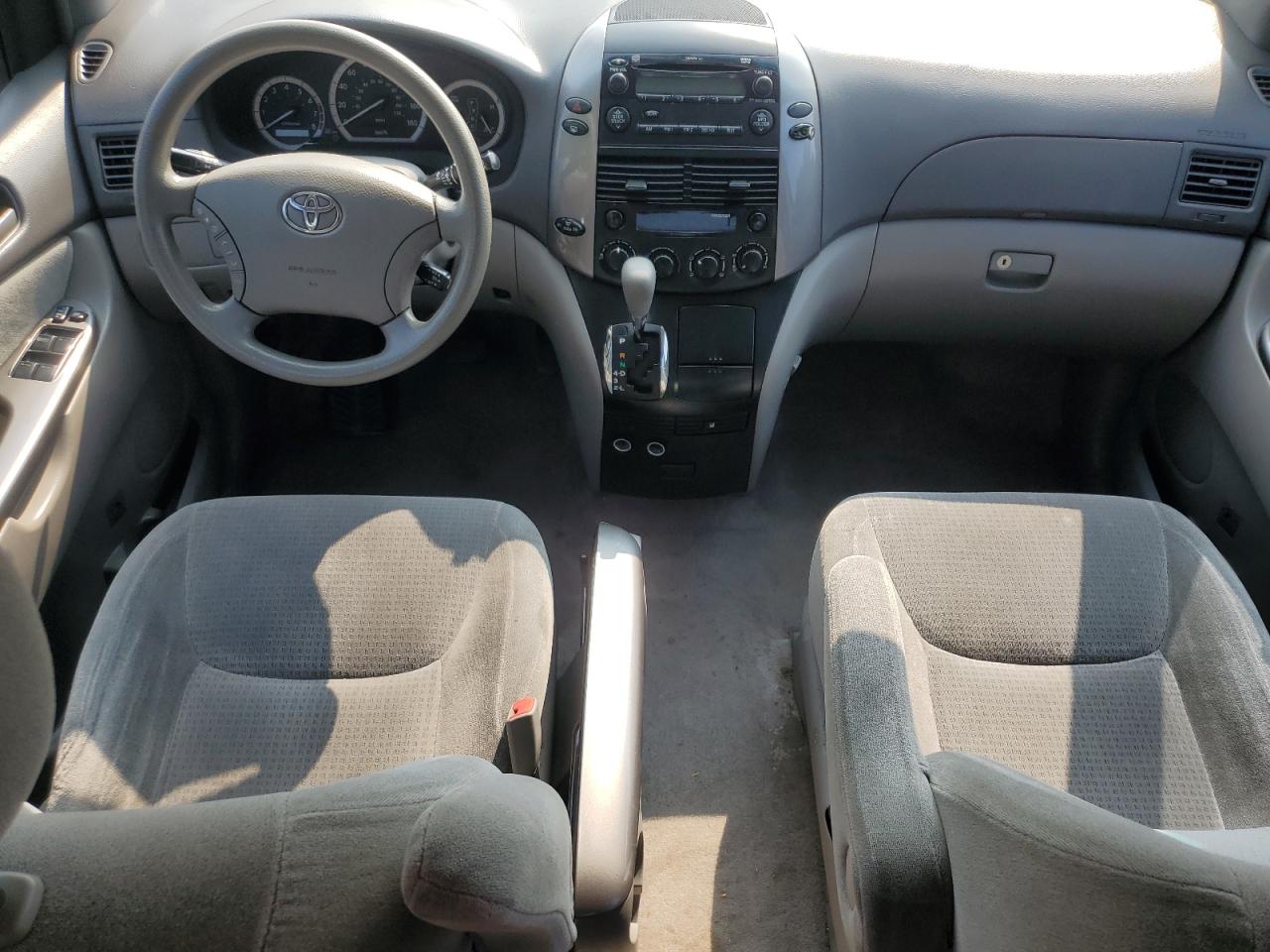 2008 Toyota Sienna Ce VIN: 5TDZK29C28S179483 Lot: 64565515