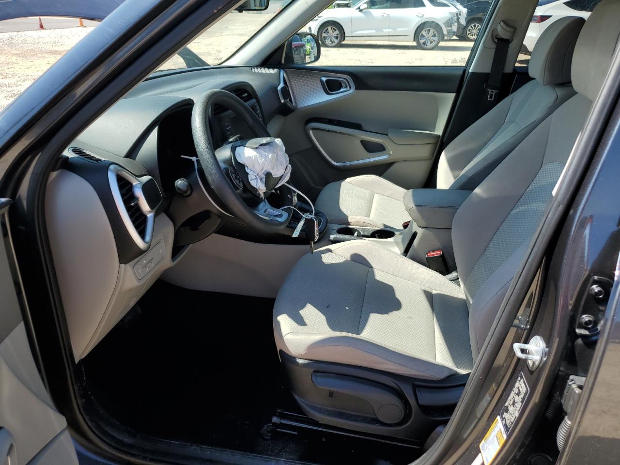2022 Kia Soul Lx VIN: KNDJ23AU0N7803245 Lot: 66748515