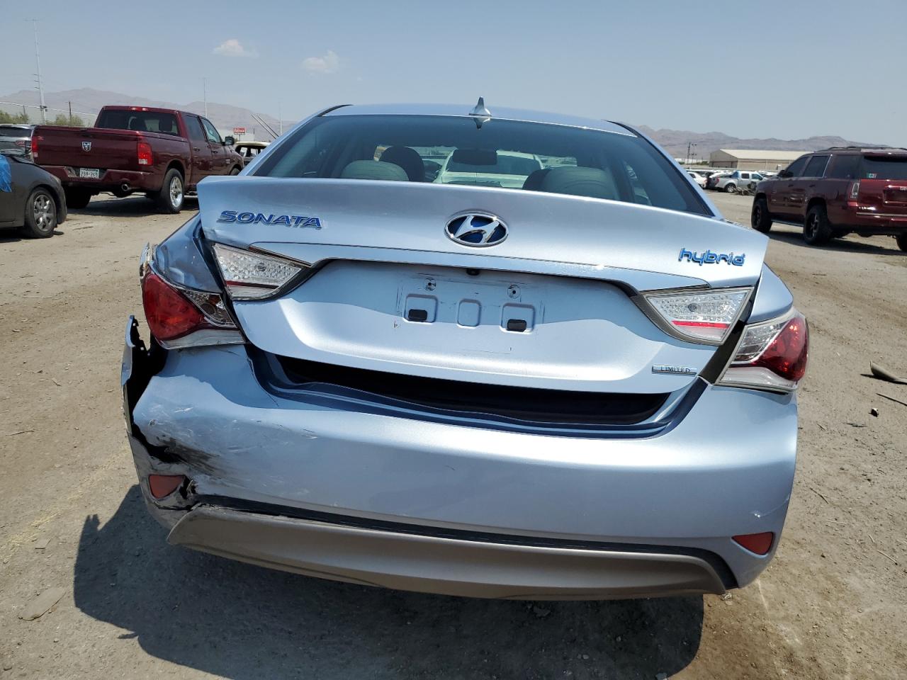 2013 Hyundai Sonata Hybrid VIN: KMHEC4A44DA093767 Lot: 64601585