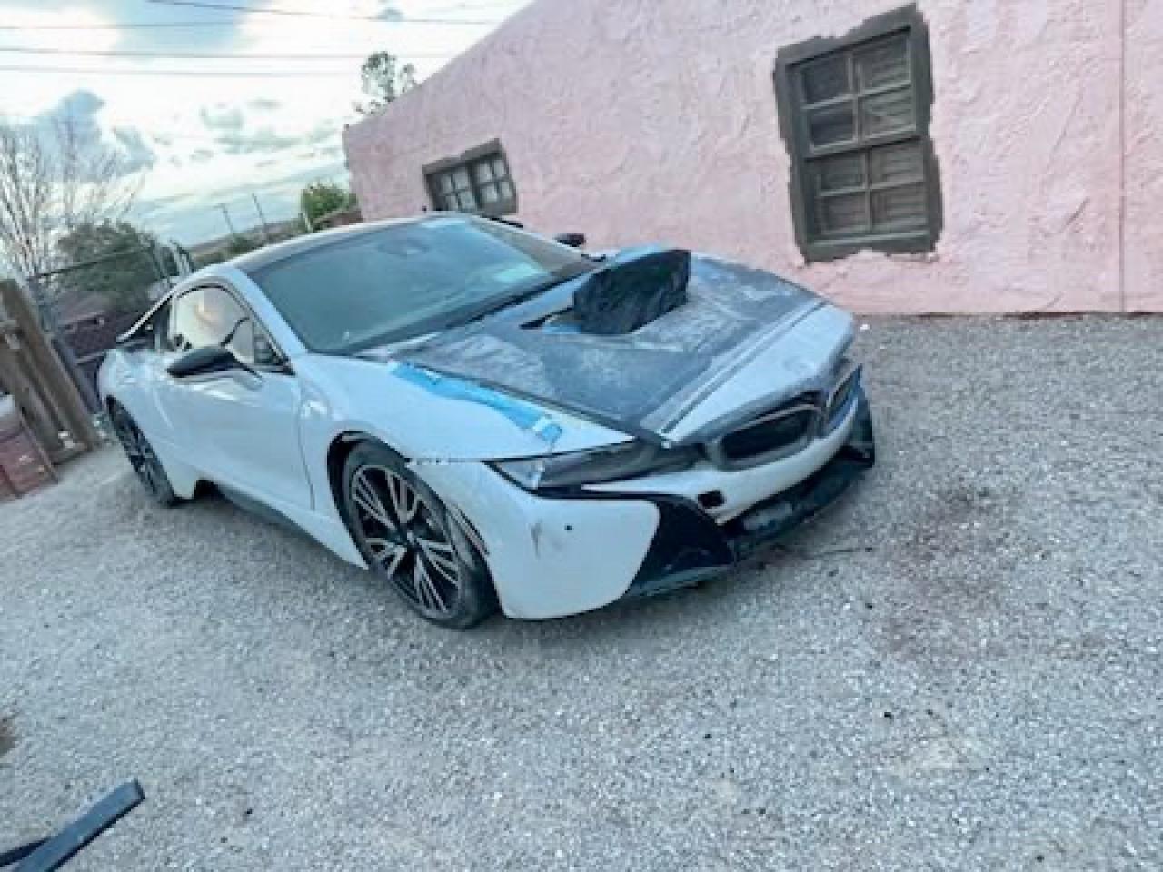 2014 BMW I8