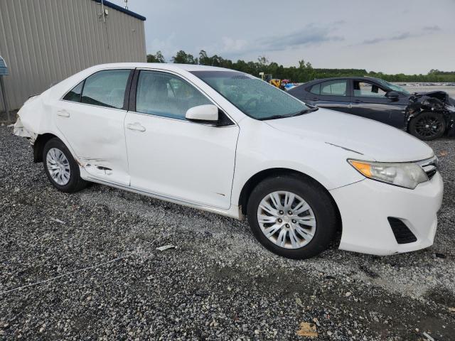  TOYOTA CAMRY 2014 White