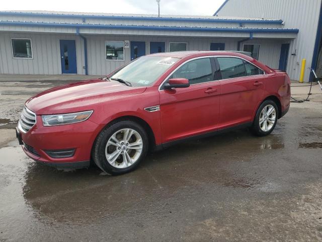  FORD TAURUS 2015 Czerwony
