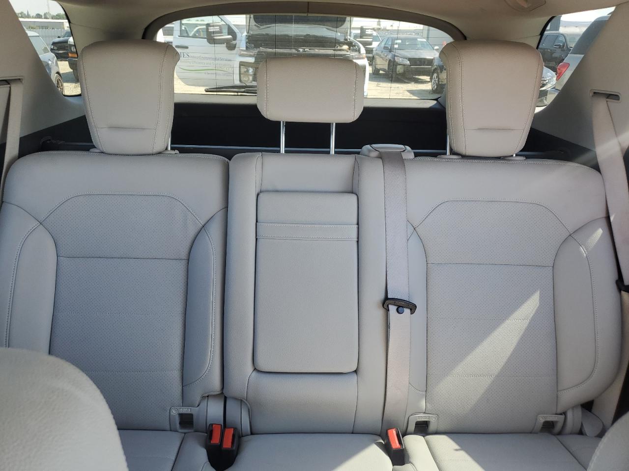 2015 Mercedes-Benz Ml 350 4Matic VIN: 4JGDA5HB7FA476990 Lot: 64657645