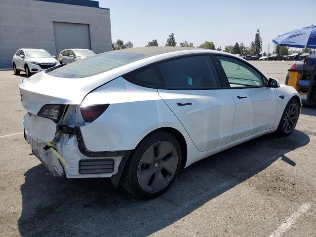 TESLA MODEL 3 2021 Biały