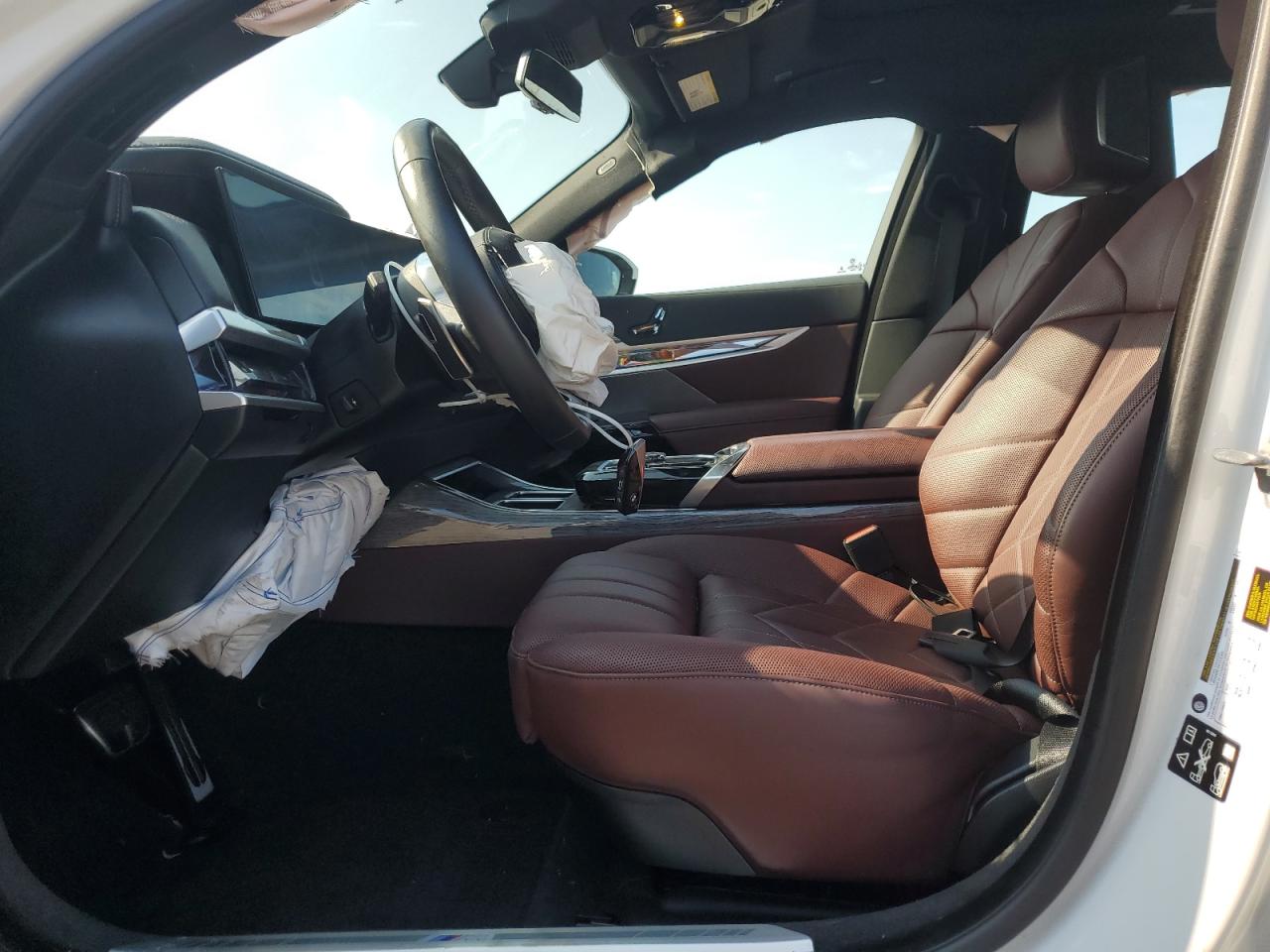 2024 BMW 760 Xi VIN: WBA33EJ05RCR10400 Lot: 65119055