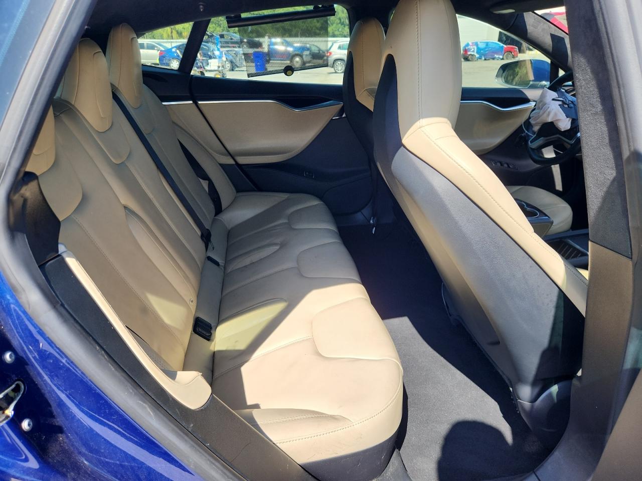 2015 Tesla Model S 70D VIN: 5YJSA1S2XFF094697 Lot: 65419765