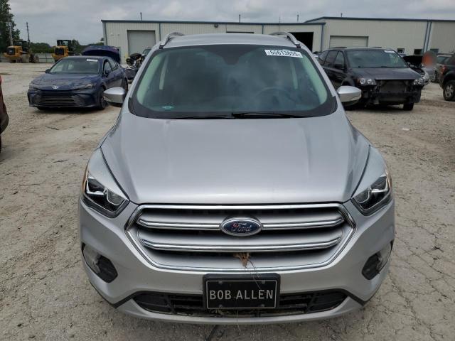  FORD ESCAPE 2017 Srebrny