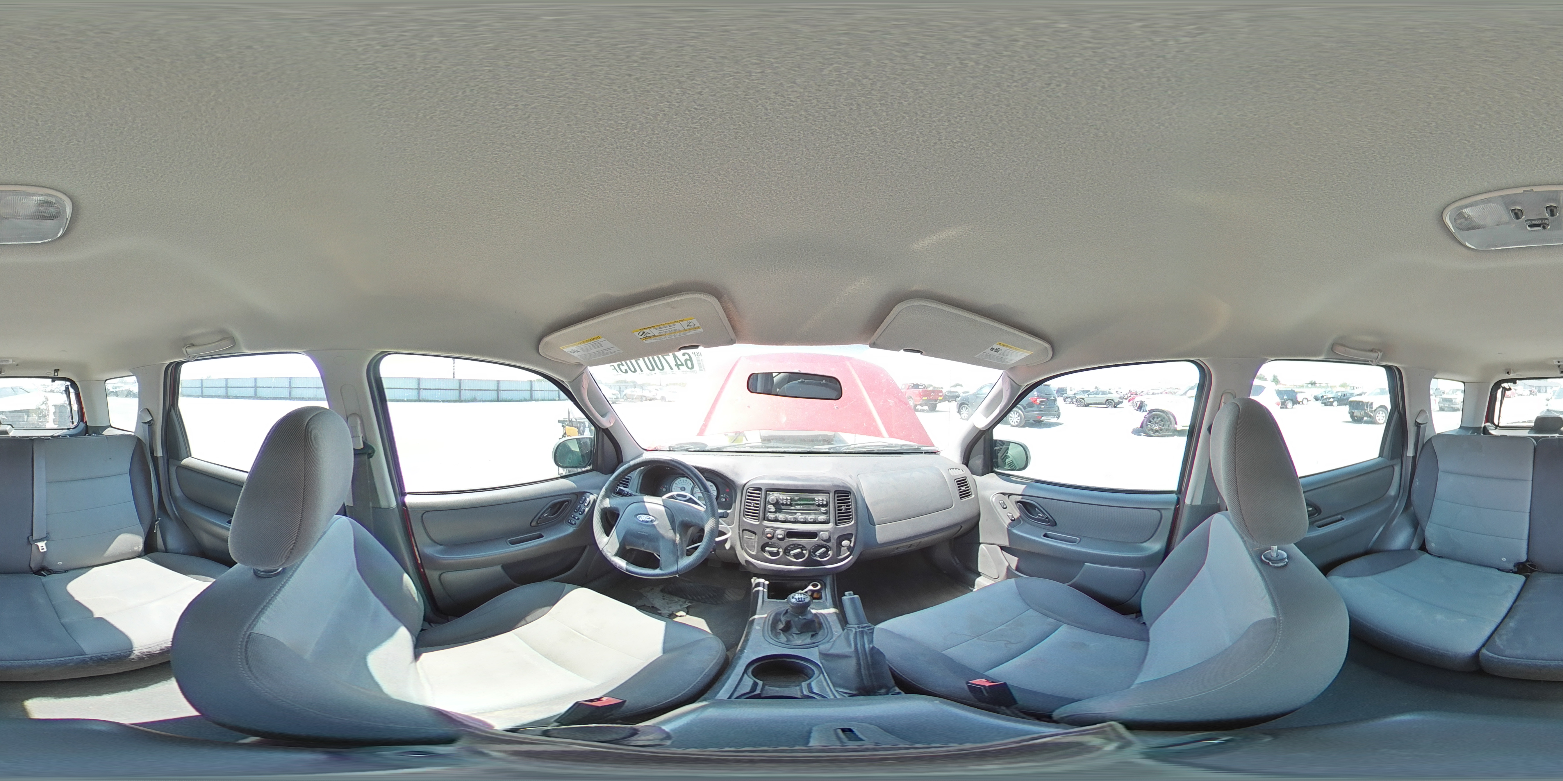 2005 Ford Escape Xls VIN: 1FMYU92Z35KB08403 Lot: 64700105
