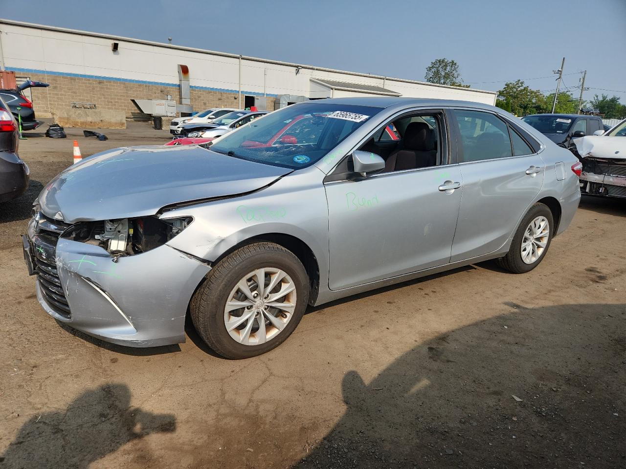 4t1bf1fk8fu991810 4T1BF1FK8FU991810 2015 Toyota Camry Le