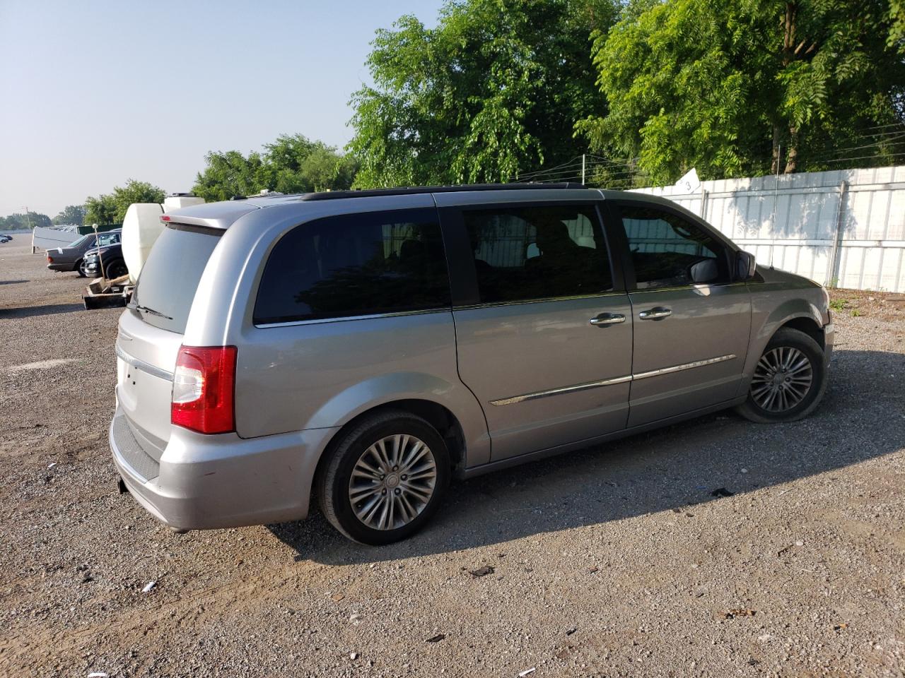 2016 Chrysler Town & Country Touring L silver null flexible 2C4RC1CG2GR284194 photo #4