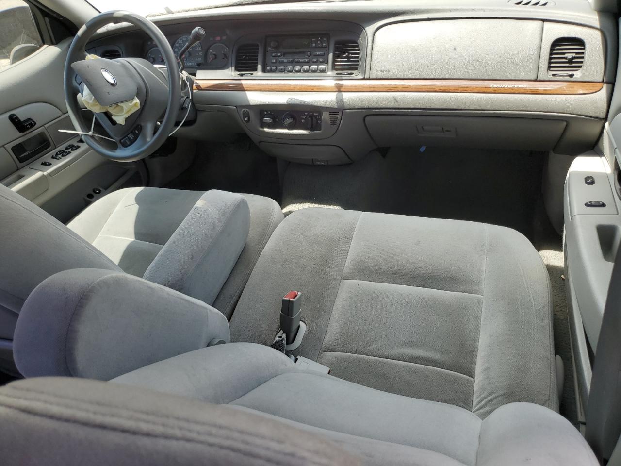 2003 Ford Crown Victoria VIN: 2FAFP73W73X138578 Lot: 65280395