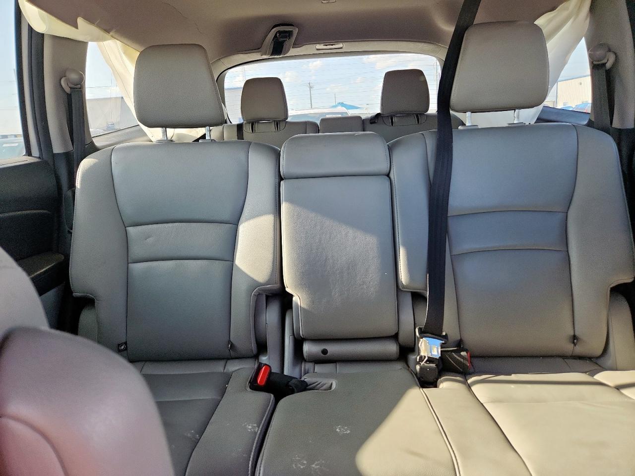 2016 Honda Pilot Exl VIN: 5FNYF5H58GB027120 Lot: 64090975